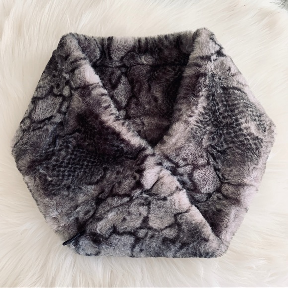 LAST ONE! Python Print Fur Twisted Tube Scarf - Picture 3 of 5